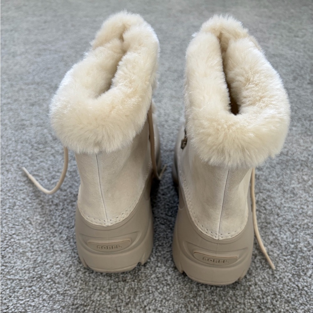 Sorel’s Brand New Snow Angel Boots Size 8 - Picture 4 of 5
